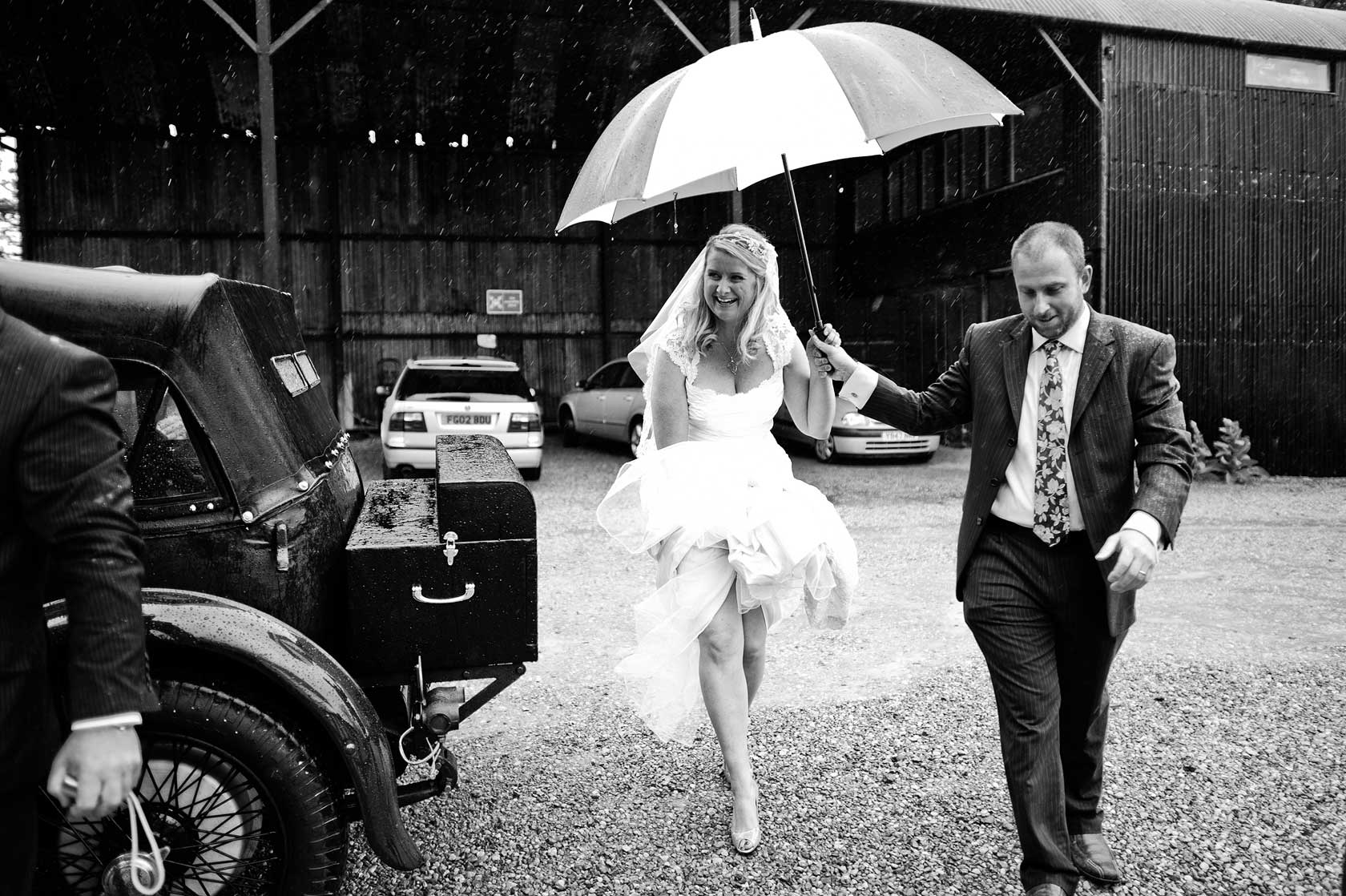 Reportage Wedding Photography at a Cotswold Barn