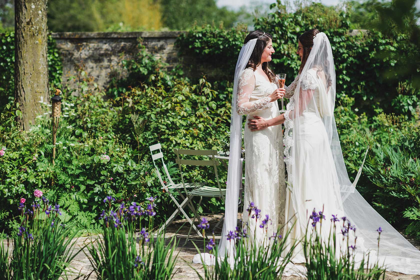 Wedding Photojournalism in Cotswolds